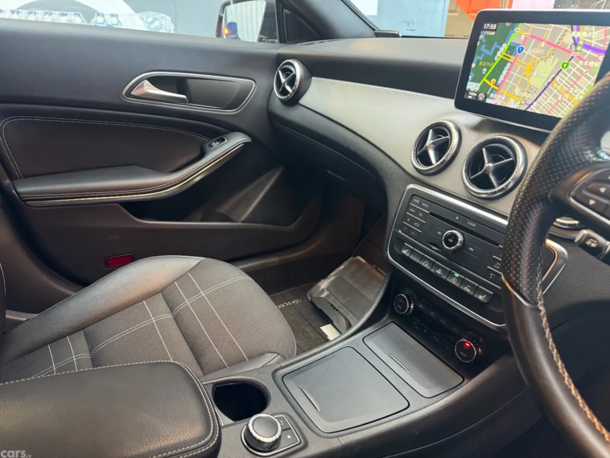Mercedes-Benz CLA Saloon, Petrol, 2015, Black