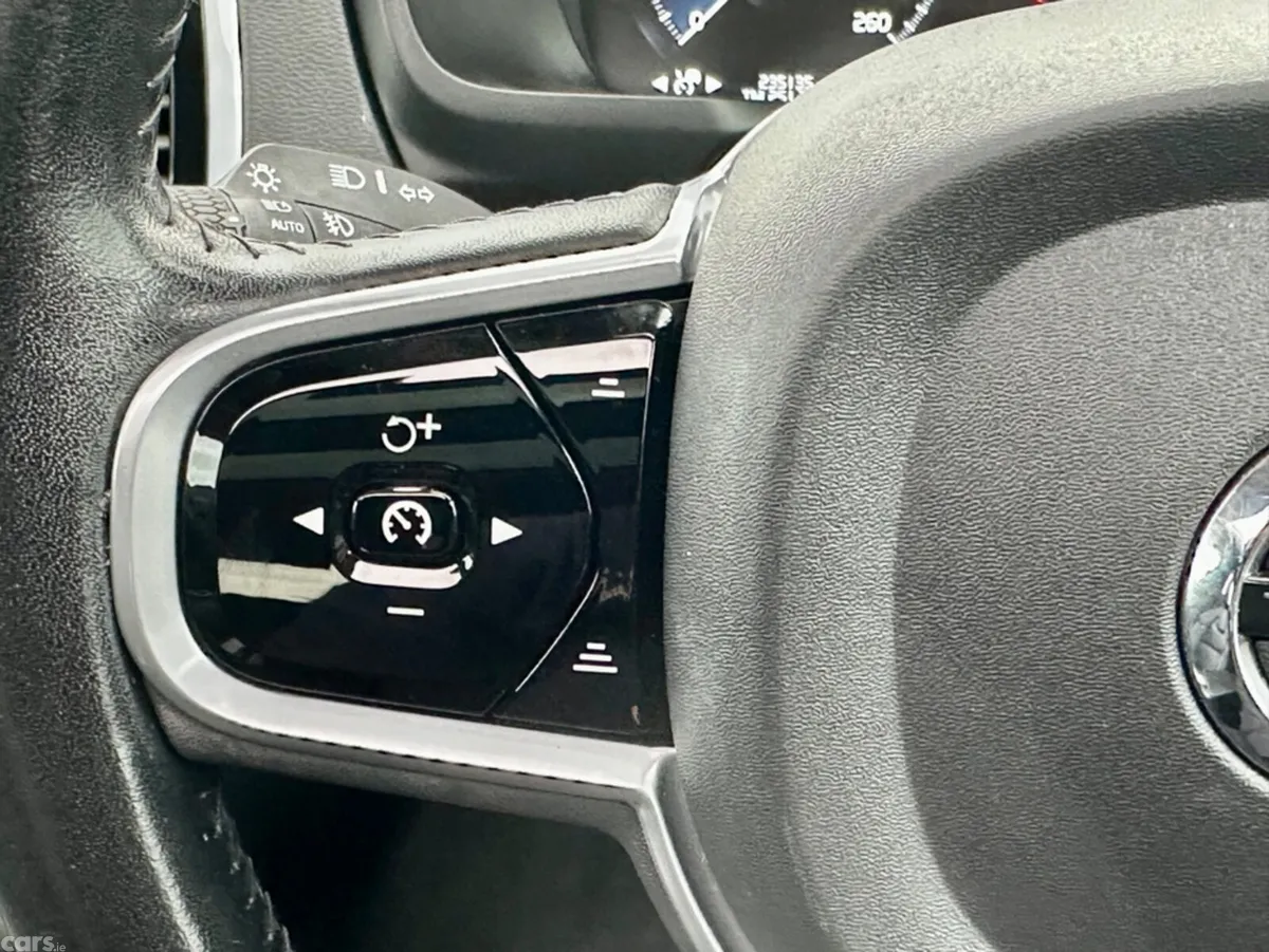 Volvo XC90 SUV, Diesel, 2019, Black