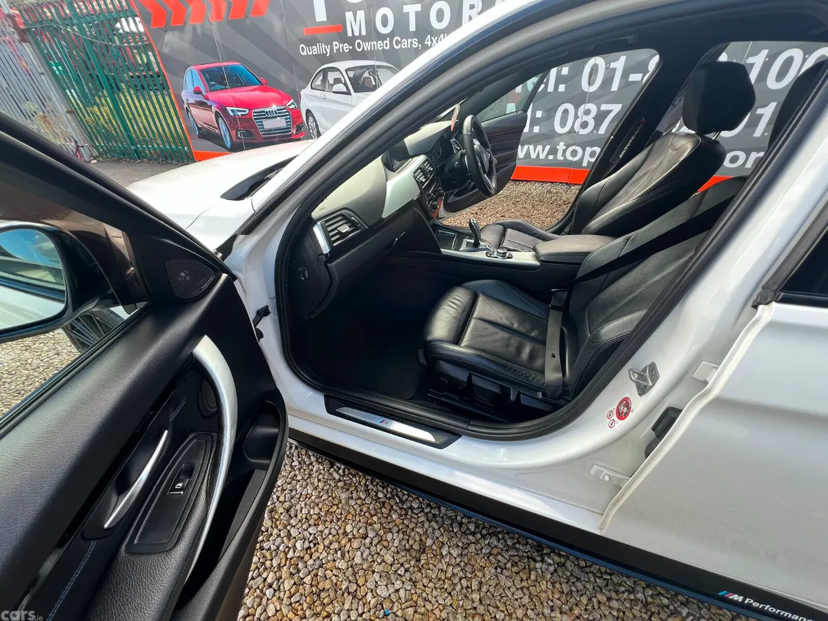 BMW 3-Series Saloon, Petrol Plug-in Hybrid, 2017, White