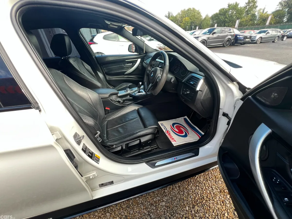 BMW 3-Series Saloon, Petrol Plug-in Hybrid, 2017, White