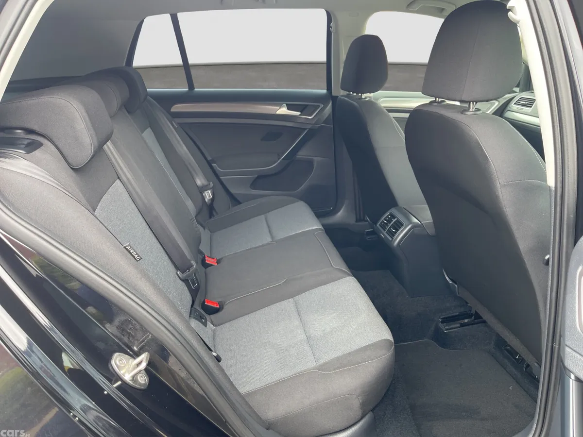 Volkswagen Golf Hatchback, Petrol, 2015, Black