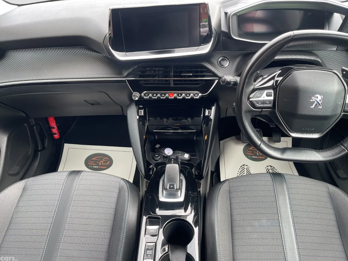 Peugeot 208 Hatchback, Petrol, 2021, Yellow