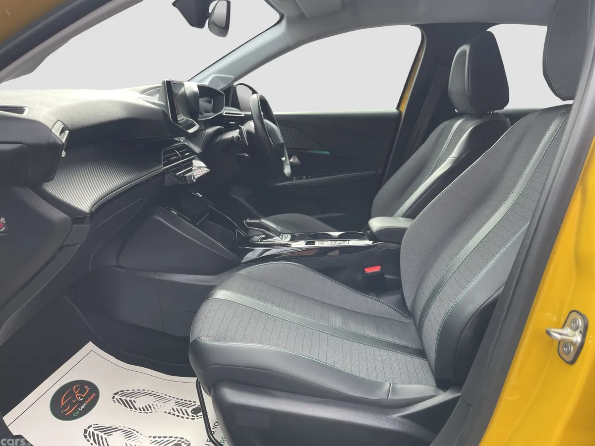 Peugeot 208 Hatchback, Petrol, 2021, Yellow