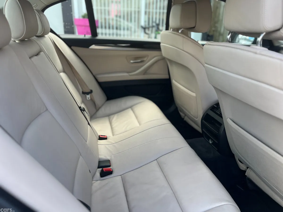 BMW 5-Series Saloon, Diesel, 2013, Silver