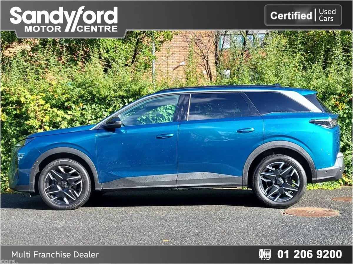 Peugeot 5008 SUV, Petrol, 2026, Blue