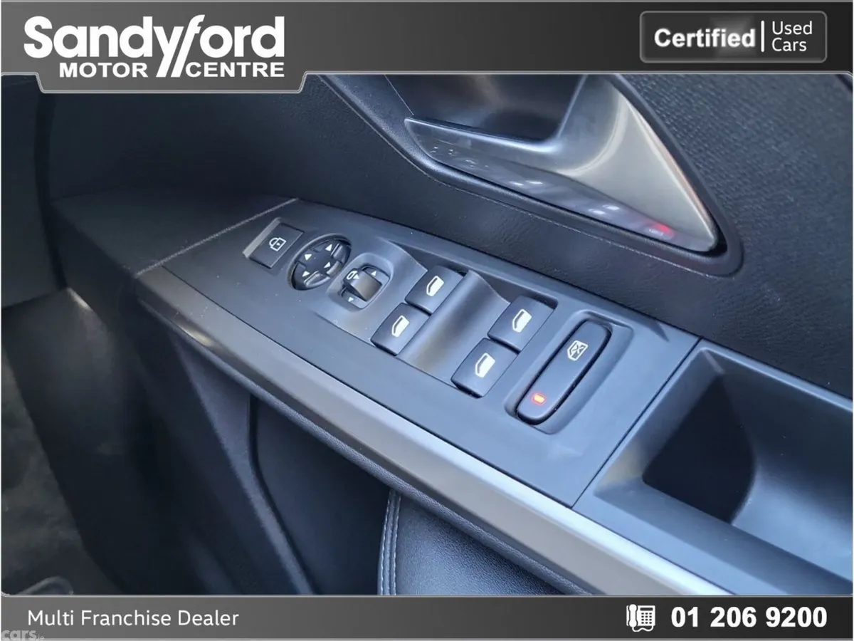 Peugeot 5008 SUV, Petrol, 2026, Blue