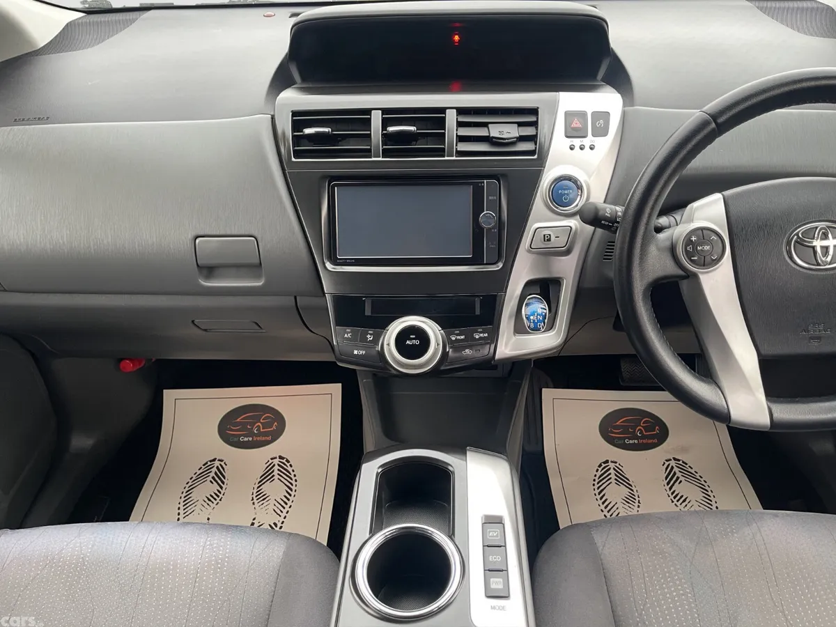 Toyota Prius MPV, Petrol Hybrid, 2013, Black