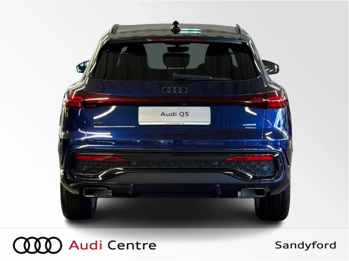 Audi Q5 SUV, Petrol Plug-in Hybrid, 2026, Blue