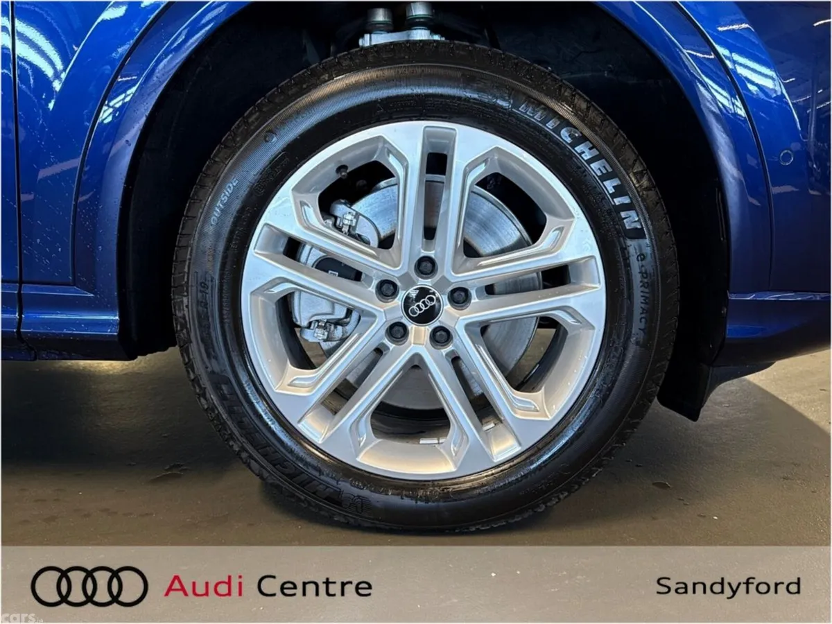 Audi Q5 SUV, Petrol Plug-in Hybrid, 2026, Blue