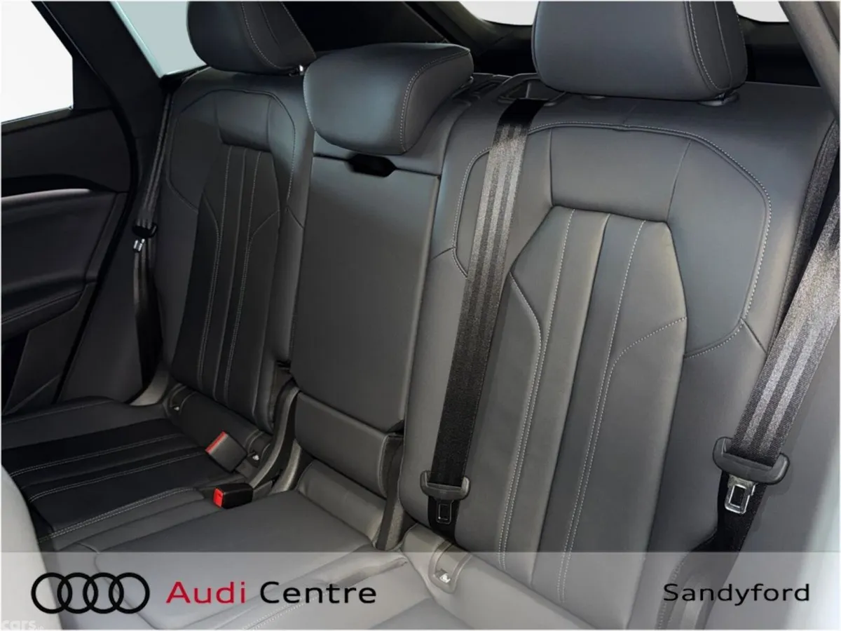 Audi Q5 SUV, Petrol Plug-in Hybrid, 2026, Blue