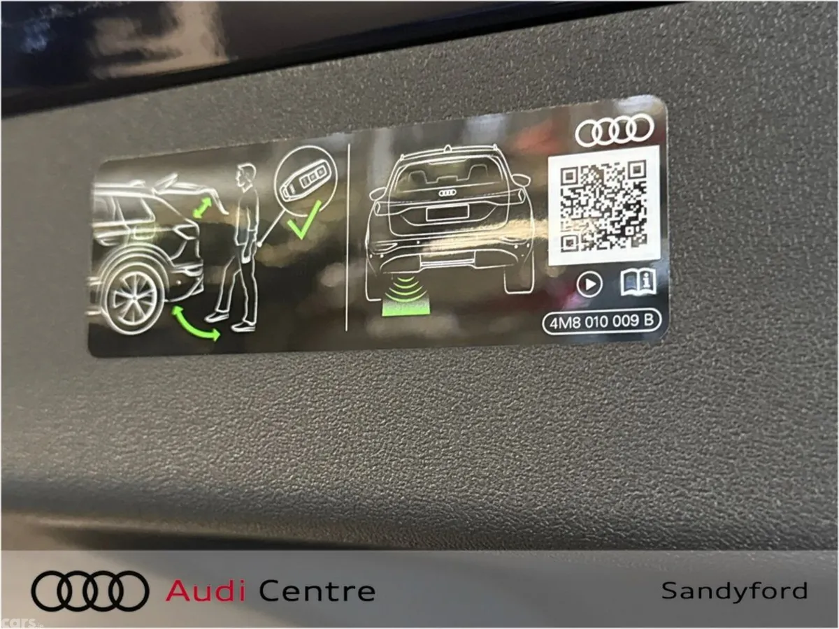 Audi Q5 SUV, Petrol Plug-in Hybrid, 2026, Blue