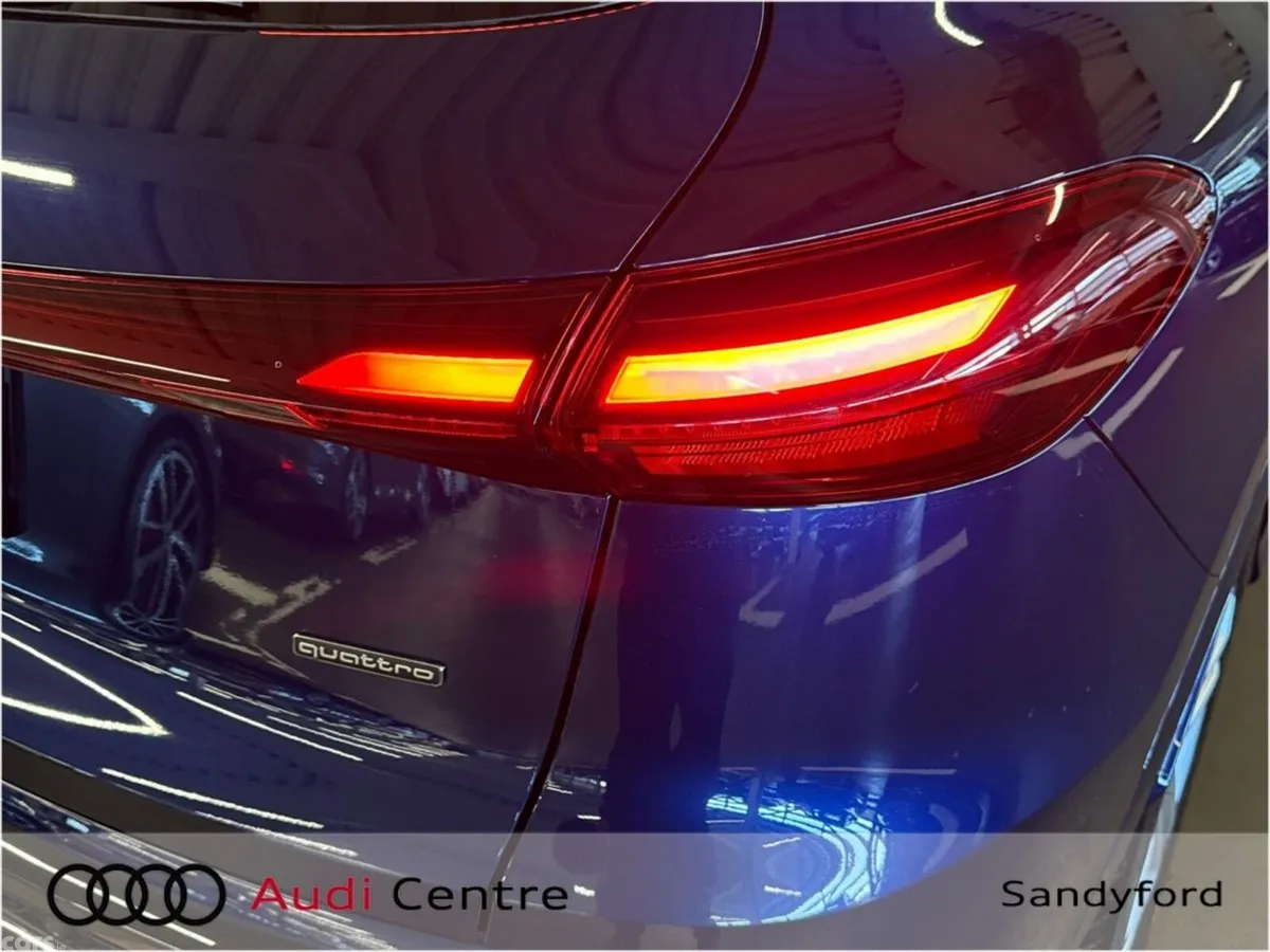 Audi Q5 SUV, Petrol Plug-in Hybrid, 2026, Blue