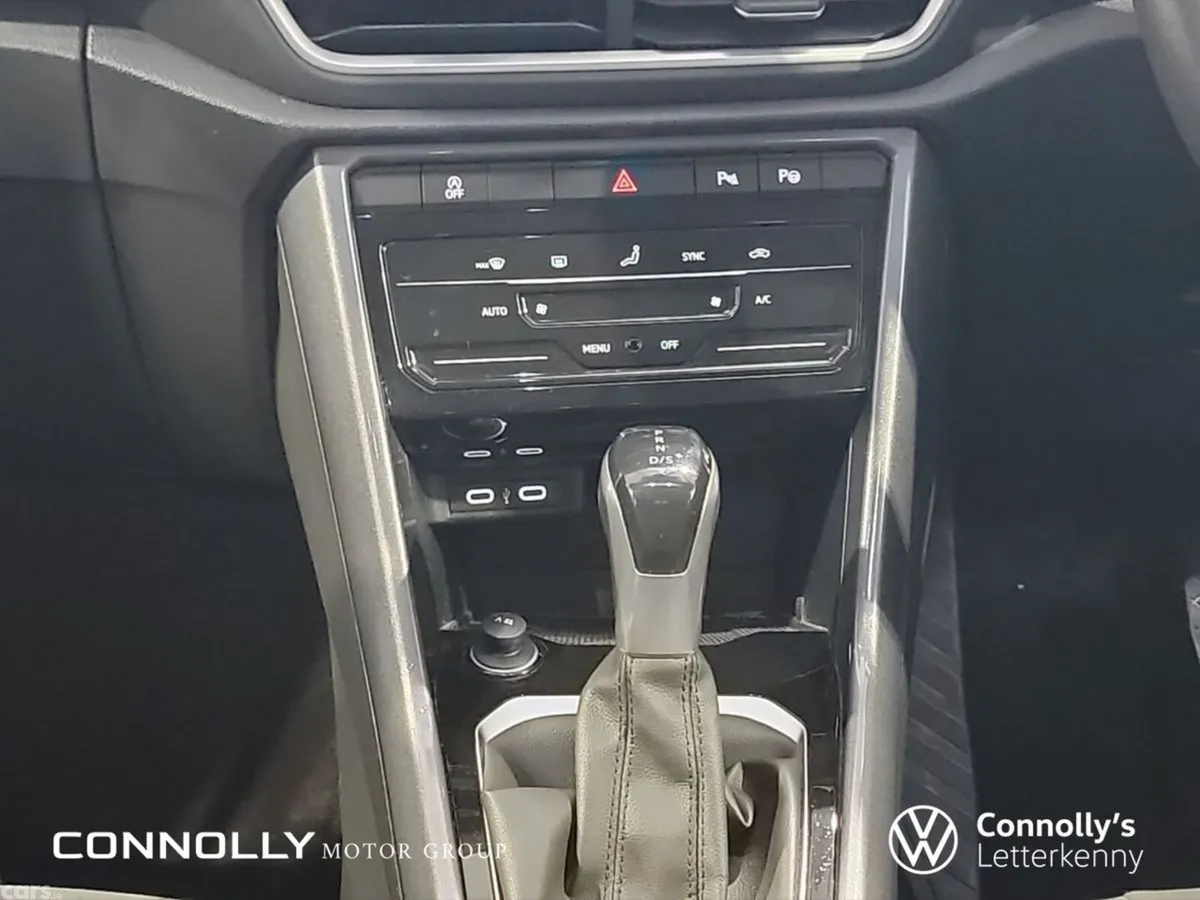 Volkswagen T-Roc SUV, Petrol, 2024, Grey