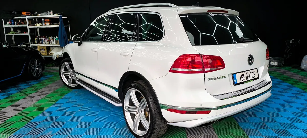 Volkswagen Touareg SUV, Diesel, 2015, White