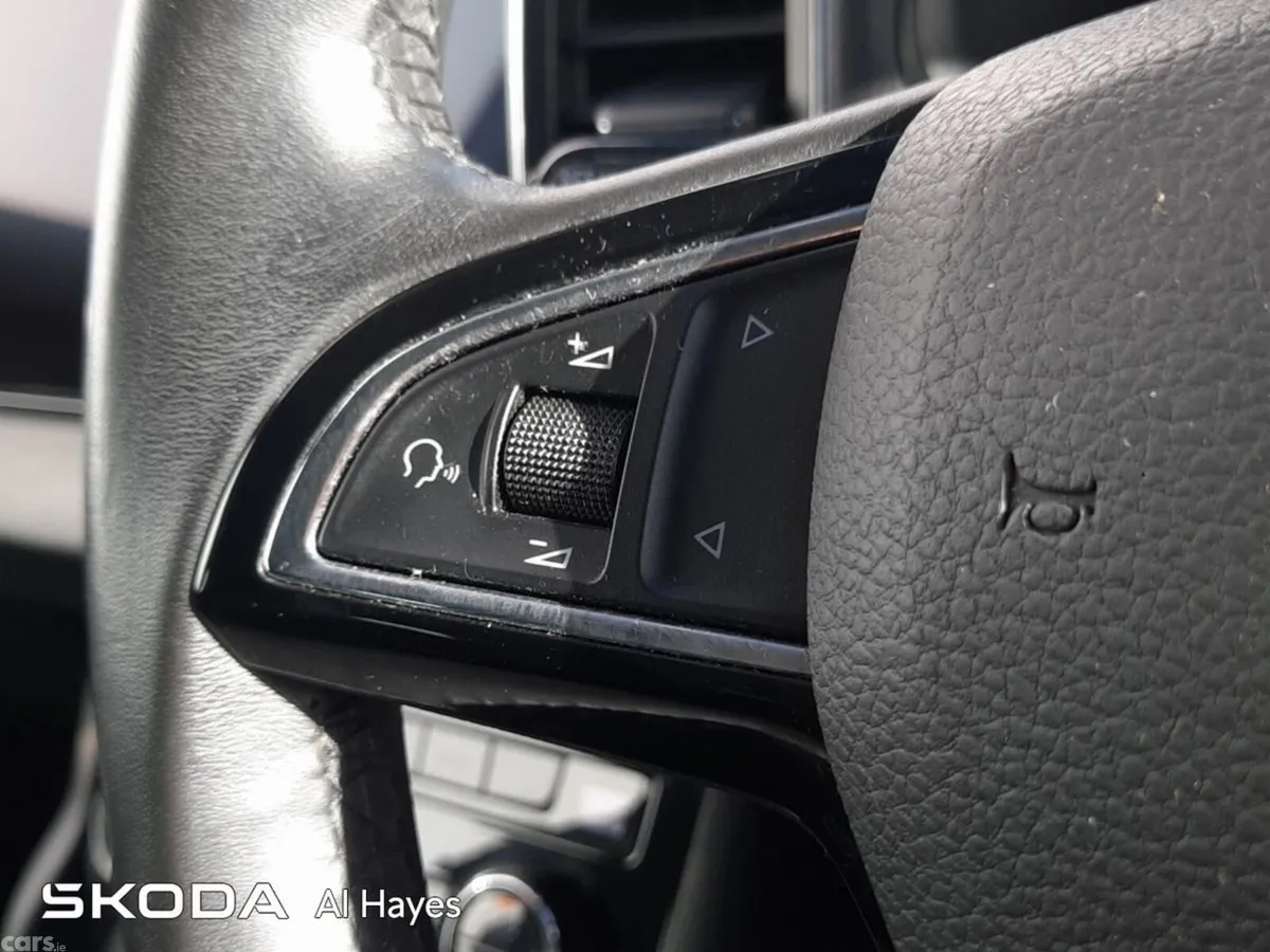 Skoda Karoq SUV, Diesel, 2020, Grey