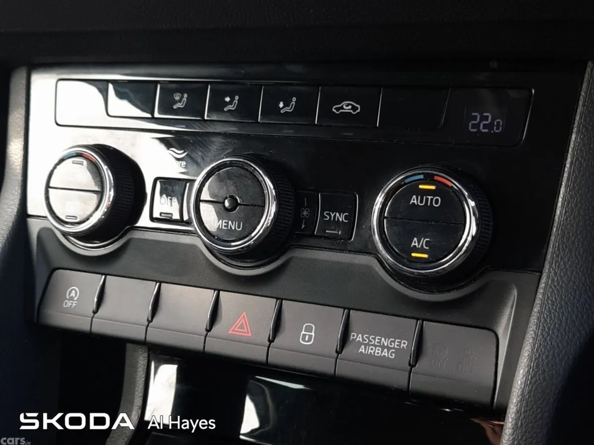 Skoda Karoq SUV, Diesel, 2020, Grey