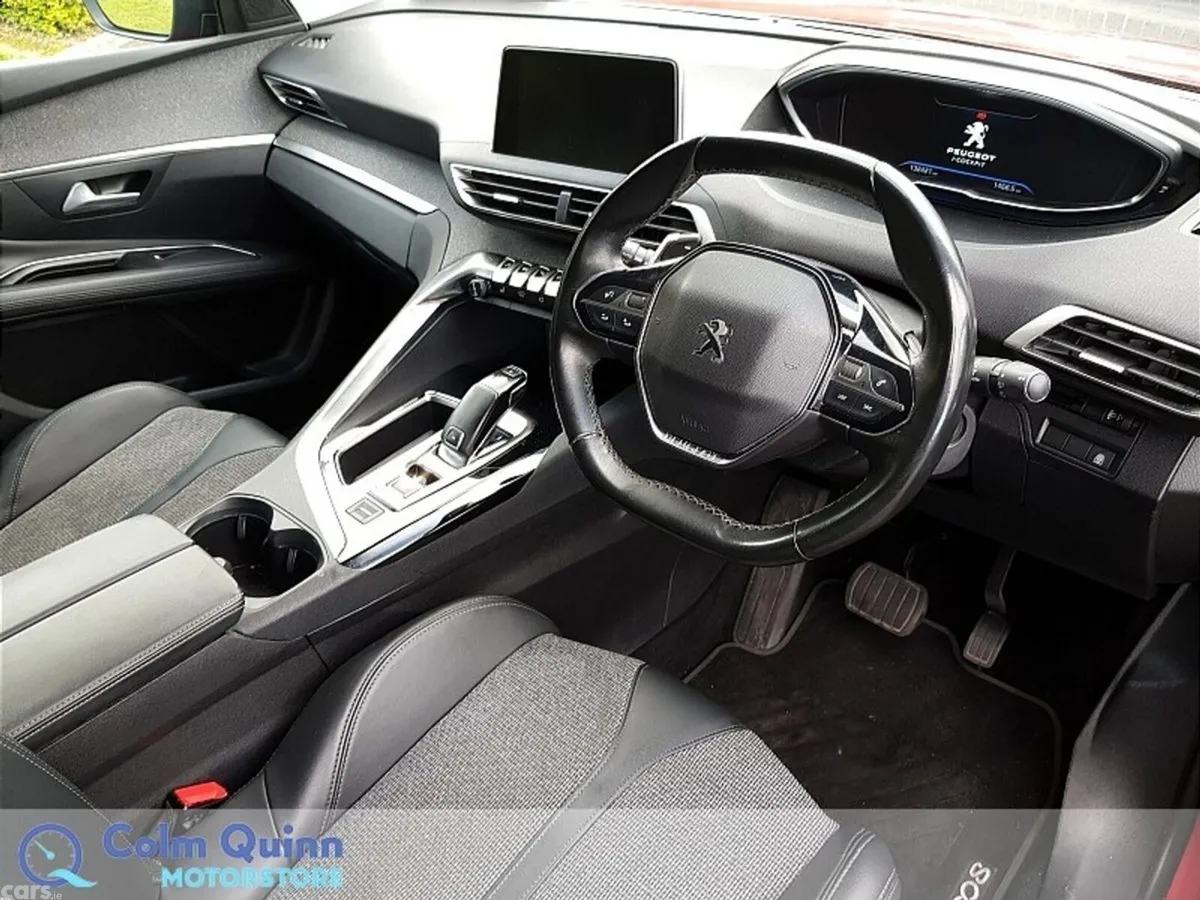Peugeot 3008 MPV, Diesel, 2019, Red
