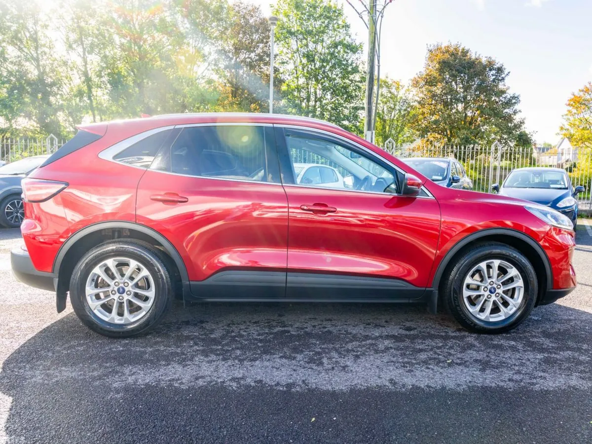Ford Kuga SUV, Diesel, 2020, Red