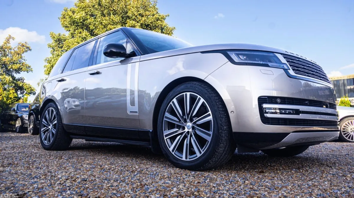 Land Rover Range Rover SUV, Petrol Hybrid, 2024, Gold