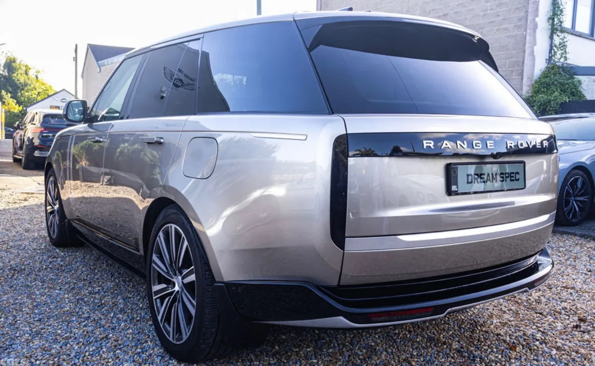 Land Rover Range Rover SUV, Petrol Hybrid, 2024, Gold