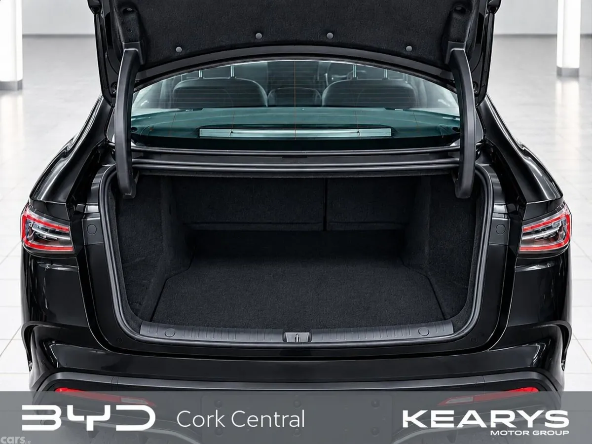 BYD Seal 6 Saloon, Petrol Plug-in Hybrid, 2026, Black