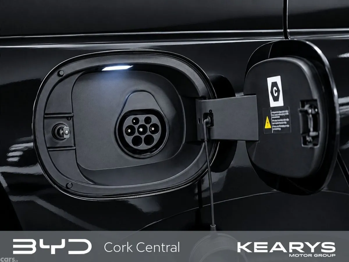 BYD Seal 6 Saloon, Petrol Plug-in Hybrid, 2026, Black