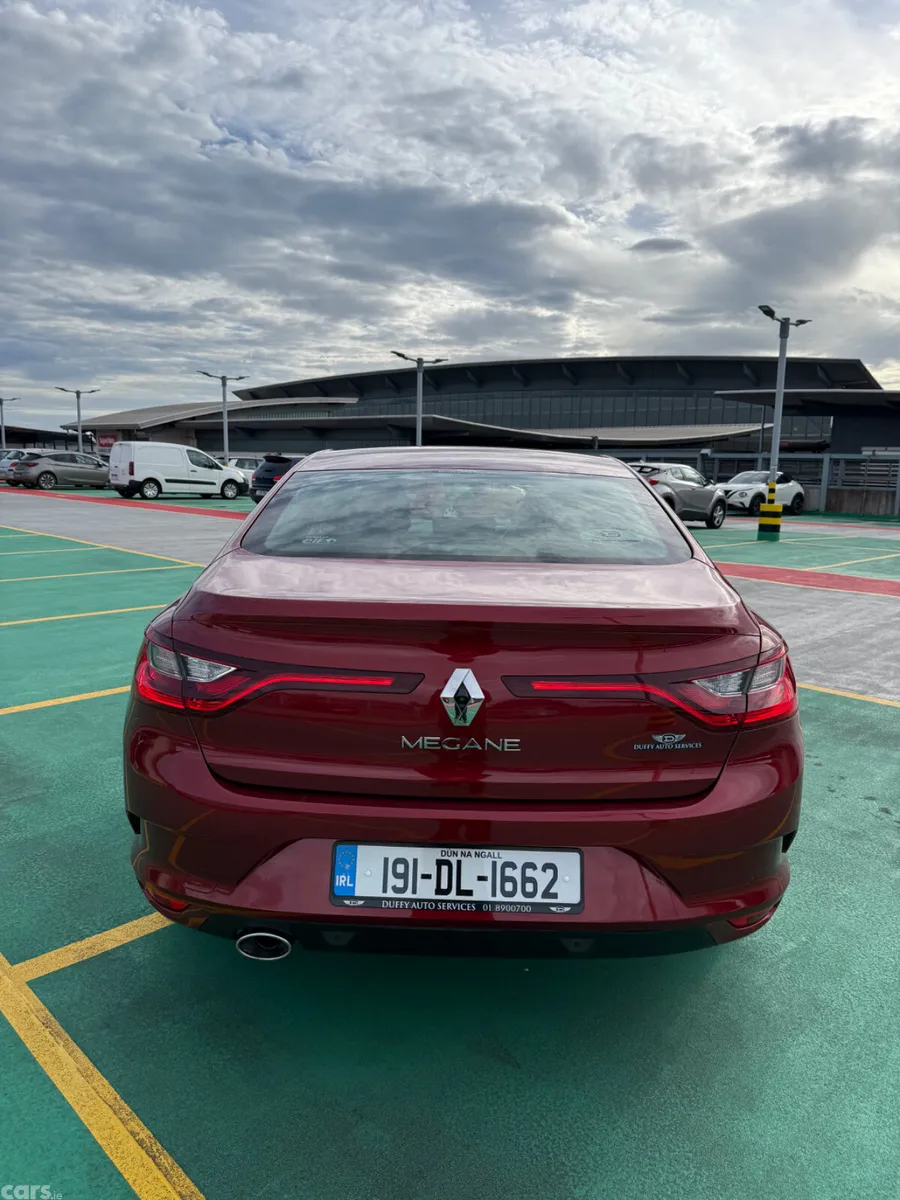 Renault Megane Saloon, Diesel, 2019, Red