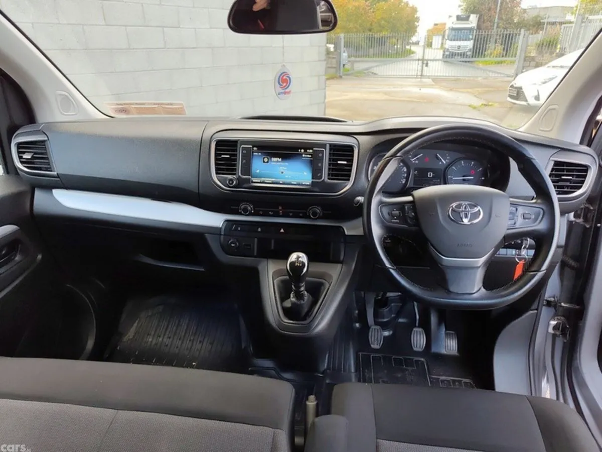 Toyota Proace MPV, Diesel, 2024, Grey
