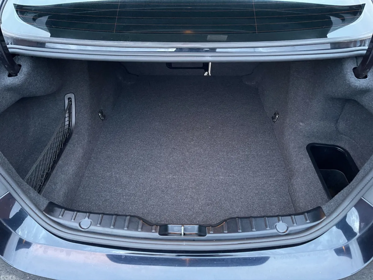 BMW 5-Series Saloon, Diesel, 2015, Blue