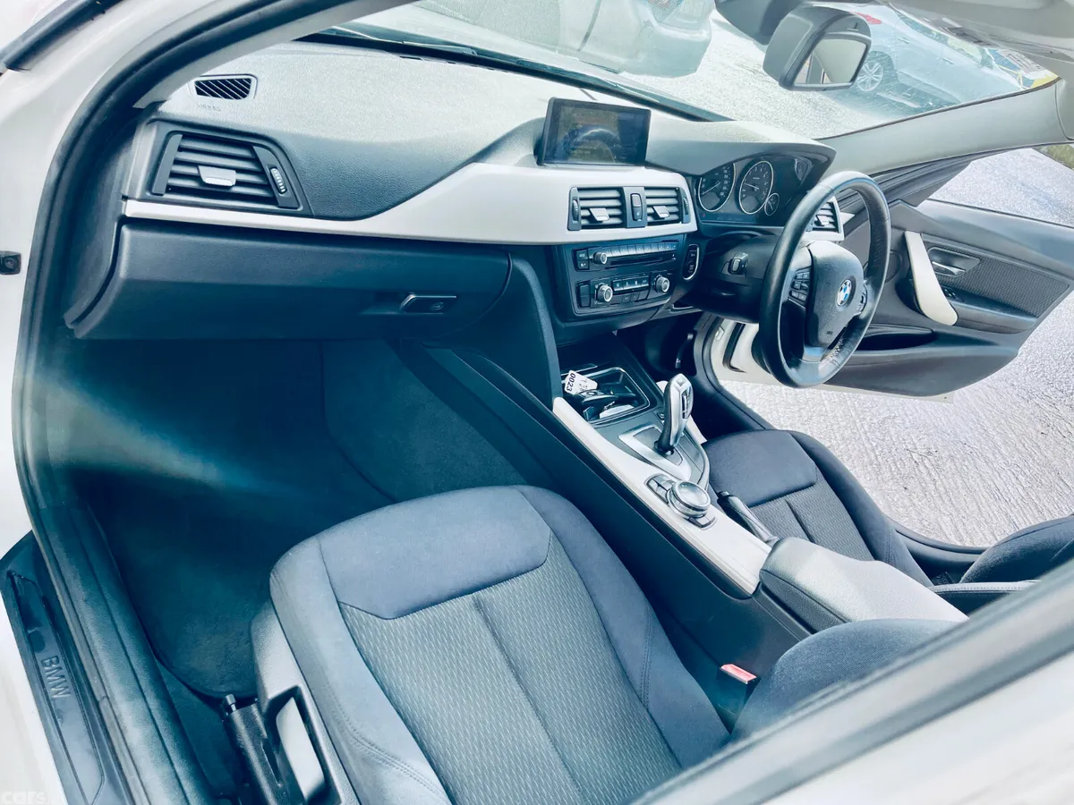 BMW 3-Series Saloon, Petrol, 2014, White