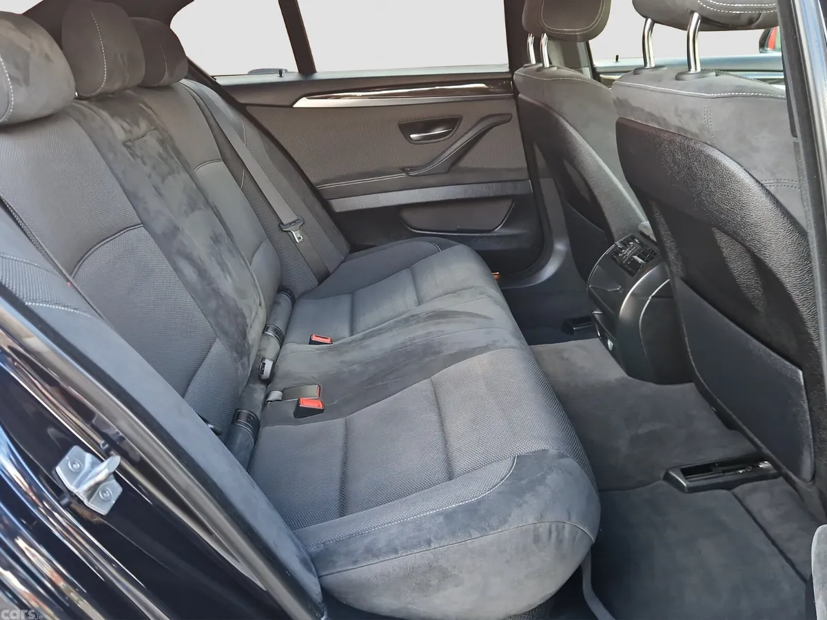 BMW 5-Series Saloon, Diesel, 2016, Blue
