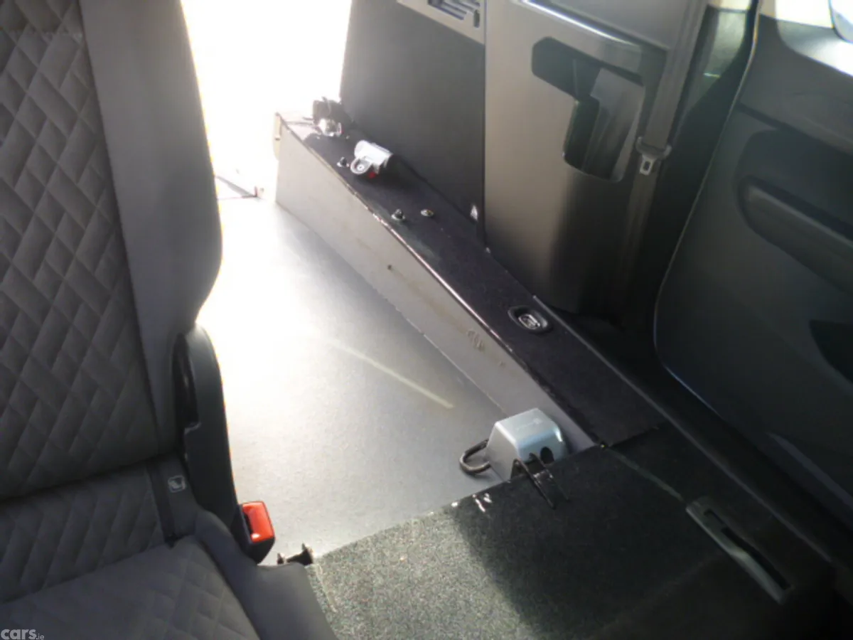 Volkswagen Caddy MPV, Diesel, 2024, Grey