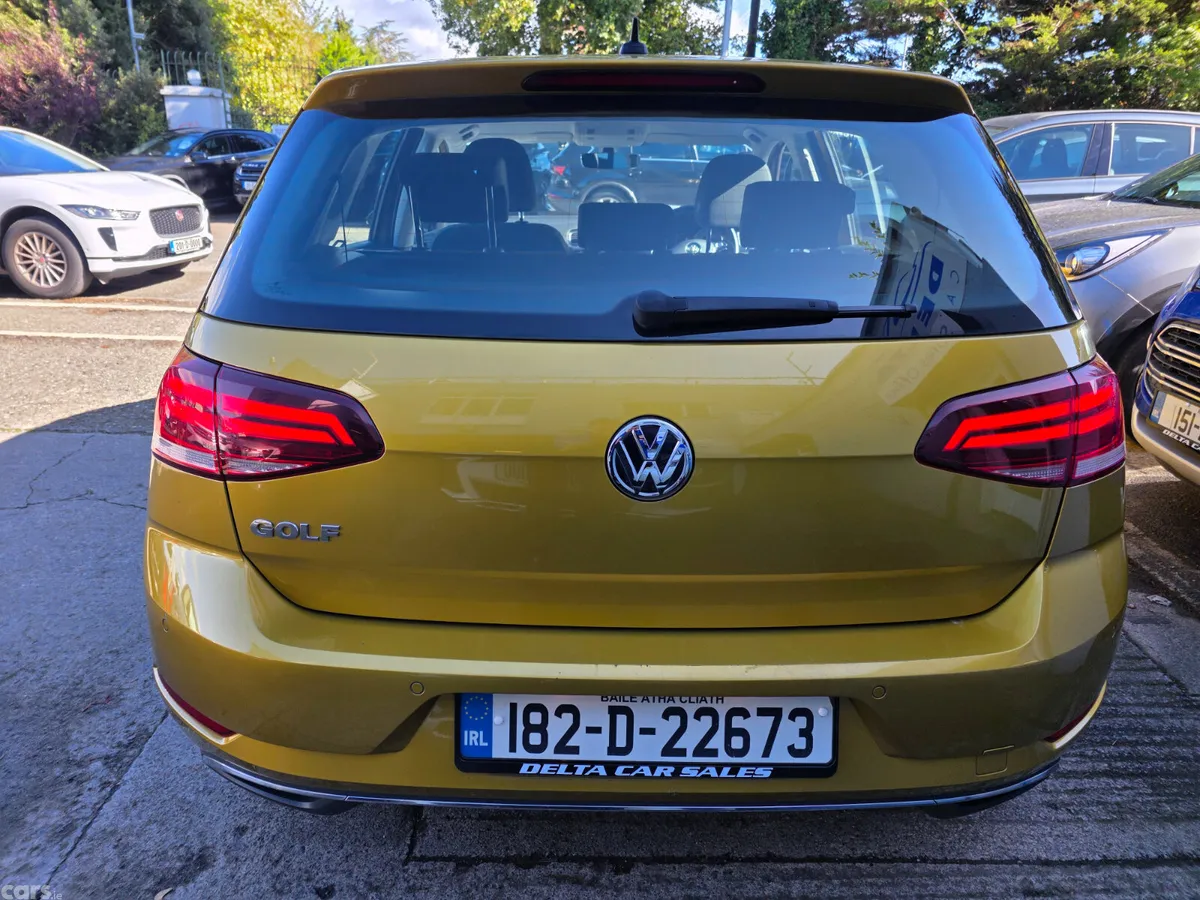 Volkswagen Golf Estate, Diesel, 2018, Yellow