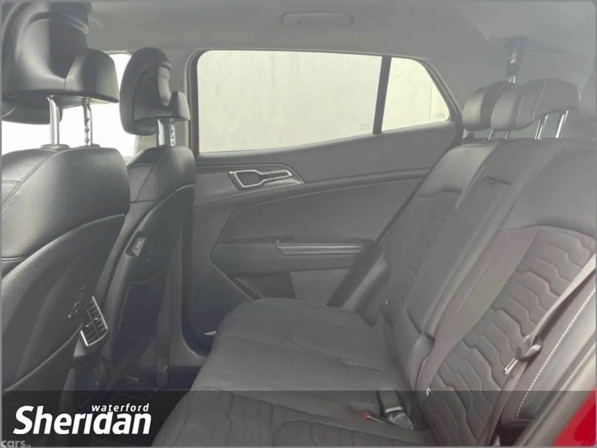 Kia Sportage SUV, Diesel, 2022, Red