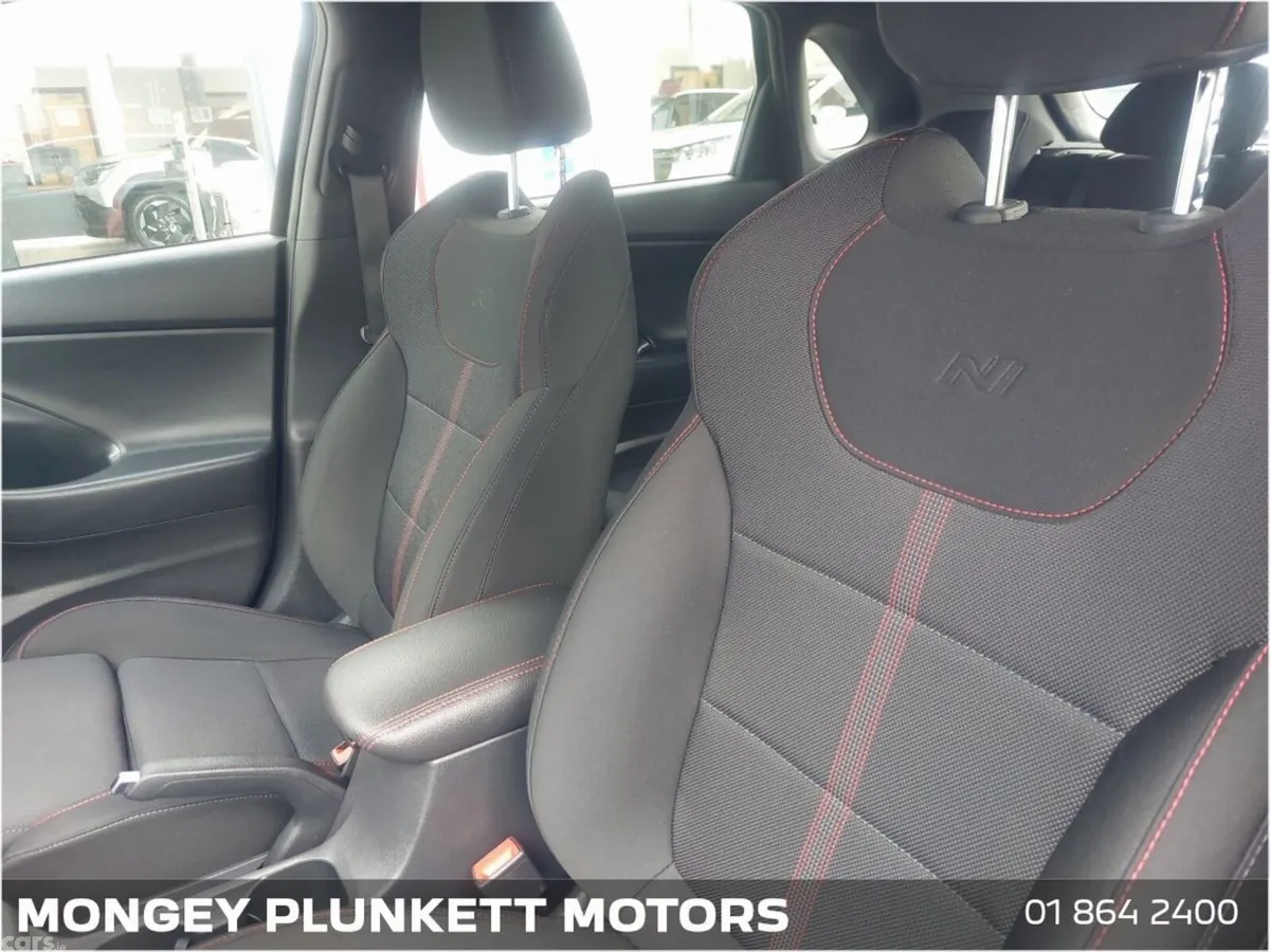 Hyundai i30 Hatchback, Petrol, 2021, Black