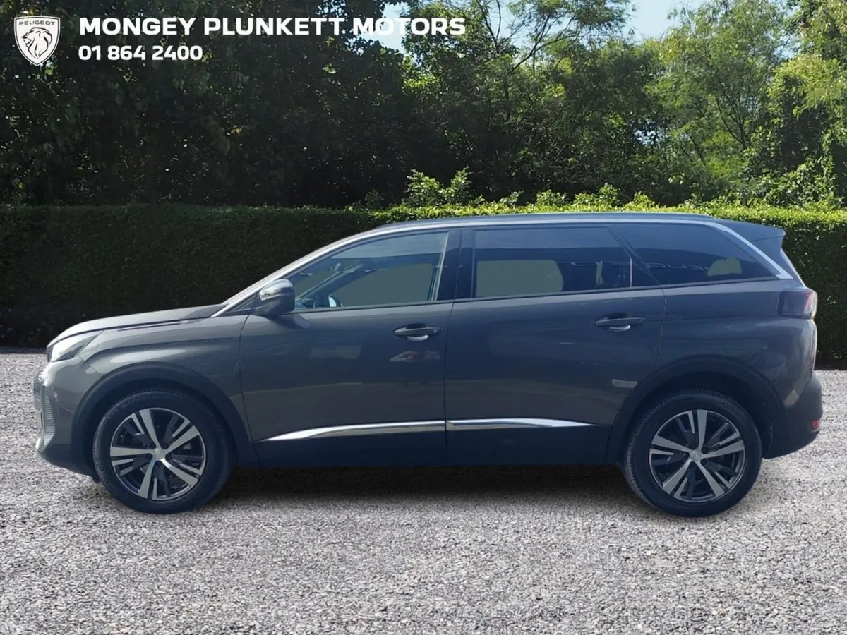 Peugeot 5008 MPV, Petrol Hybrid, 2024, Grey