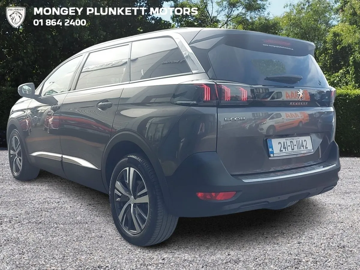 Peugeot 5008 MPV, Petrol Hybrid, 2024, Grey