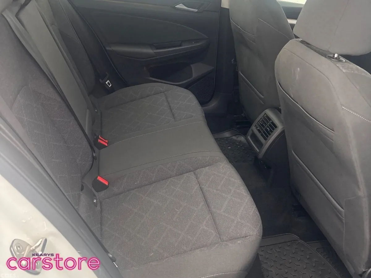 Volkswagen Golf Hatchback, Petrol, 2023, White