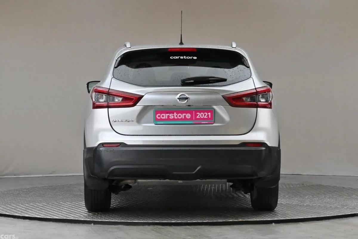 Nissan Qashqai SUV, Petrol, 2021, Grey