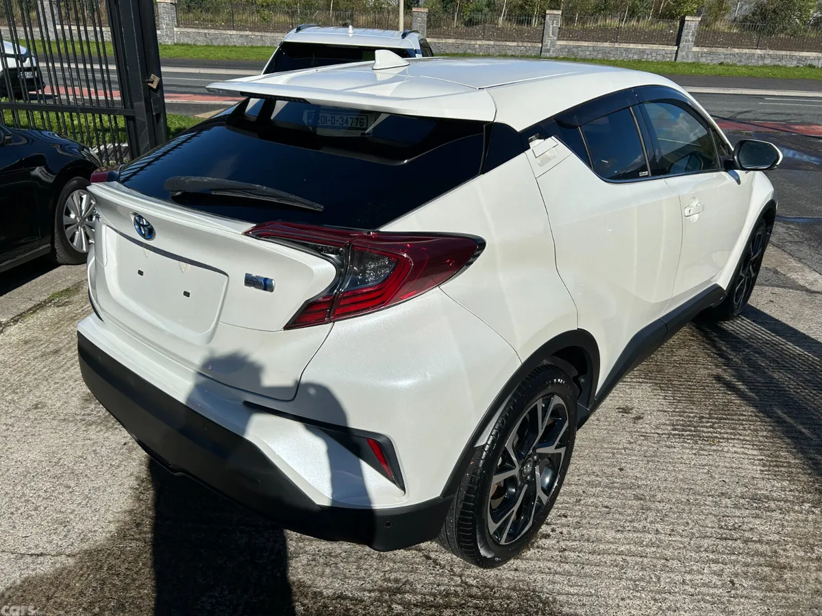 Toyota C-HR Hatchback, Petrol Hybrid, 2019, White
