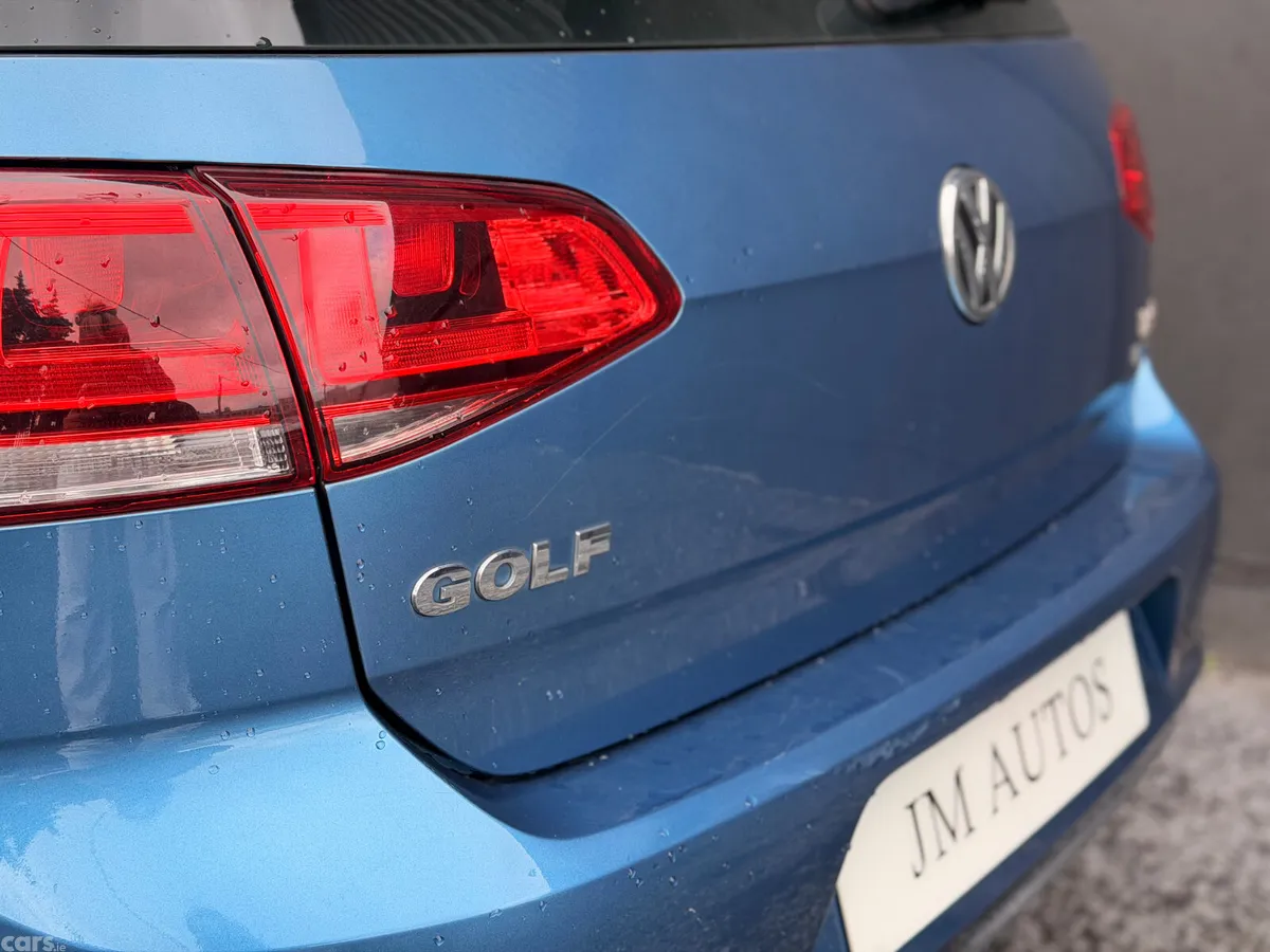 Volkswagen Golf Hatchback, Petrol, 2014, Blue