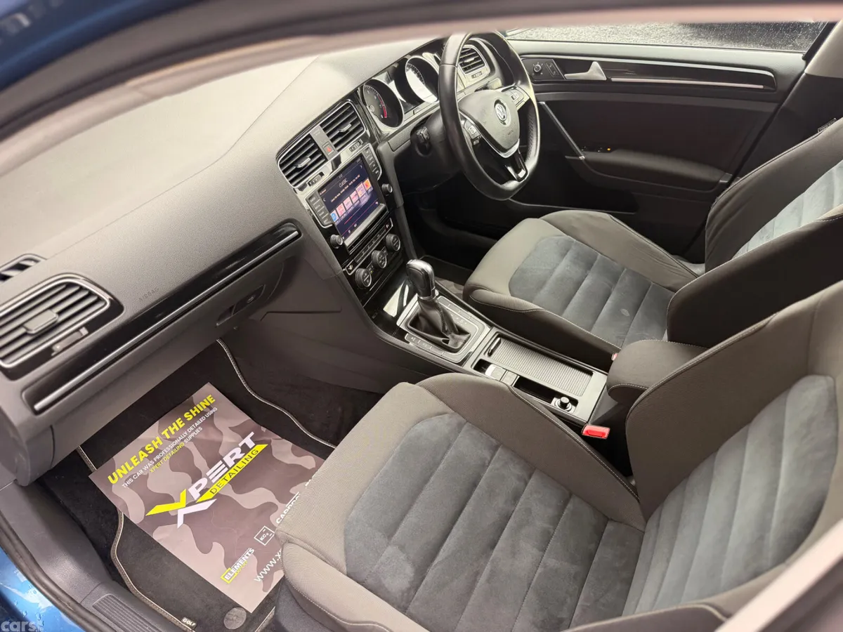 Volkswagen Golf Hatchback, Petrol, 2014, Blue
