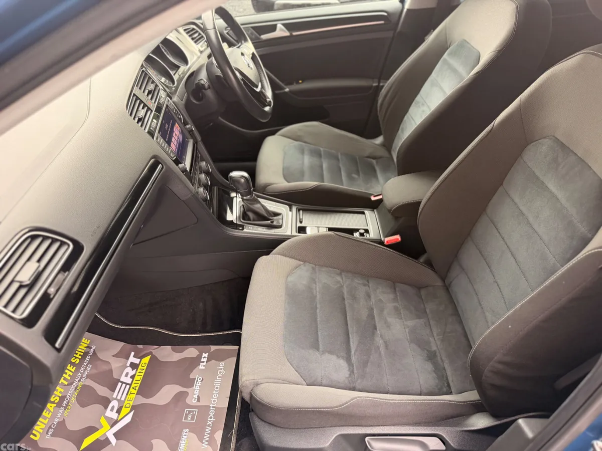 Volkswagen Golf Hatchback, Petrol, 2014, Blue