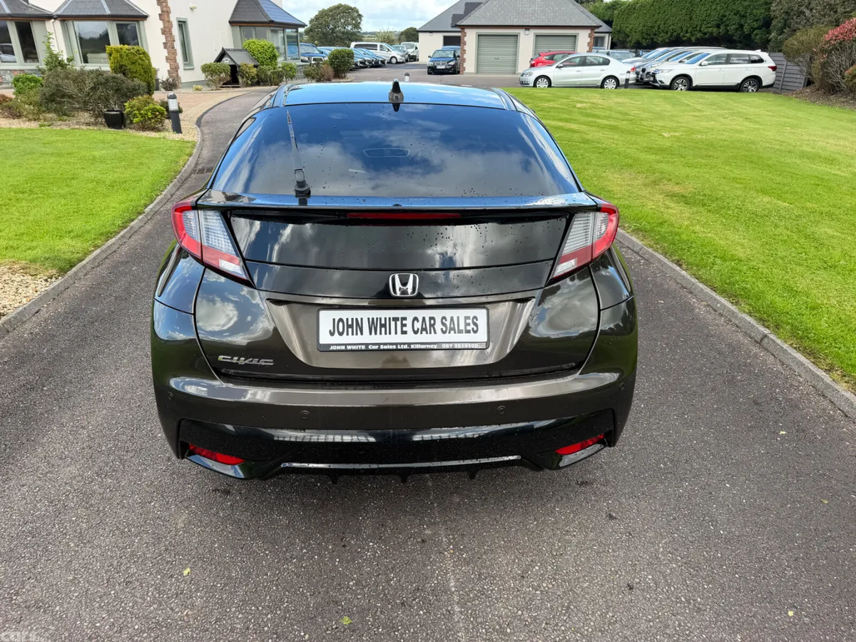 Honda Civic Hatchback, Petrol, 2016, Brown