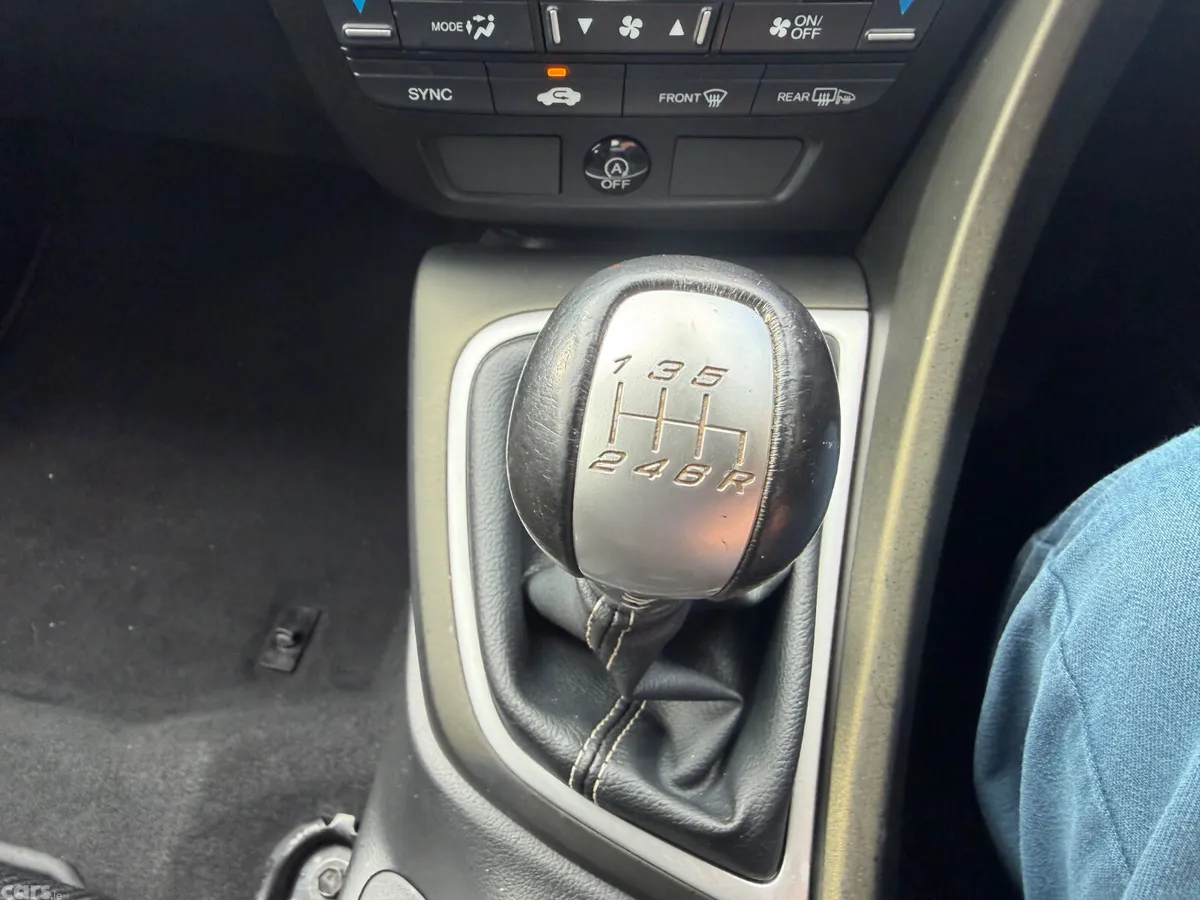 Honda Civic Hatchback, Petrol, 2016, Brown