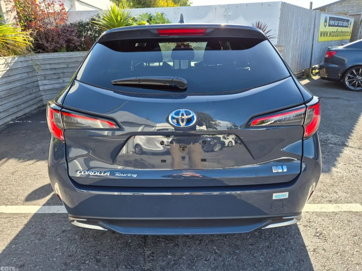 Toyota Corolla Estate, Petrol Hybrid, 2023, Grey