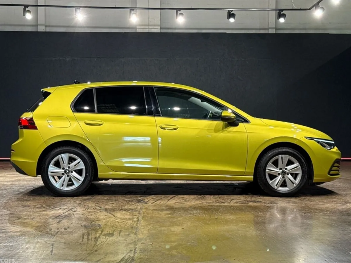 Volkswagen Golf Hatchback, Petrol Hybrid, 2021, Yellow