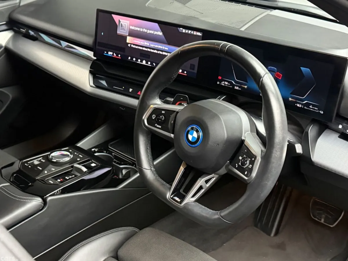 BMW 5-Series Saloon, Petrol Plug-in Hybrid, 2024, Black