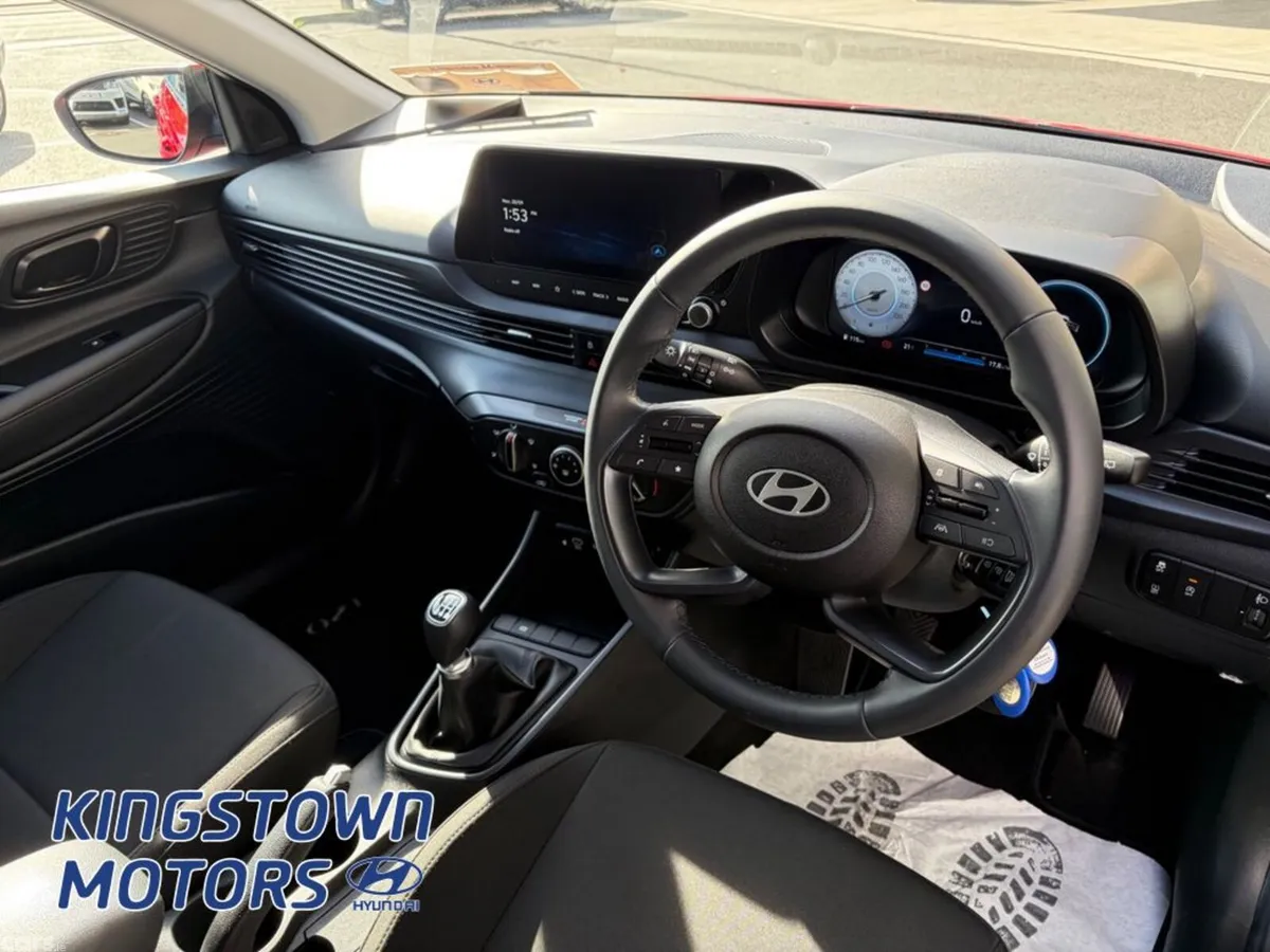 Hyundai i20 Hatchback, Petrol, 2024, Red