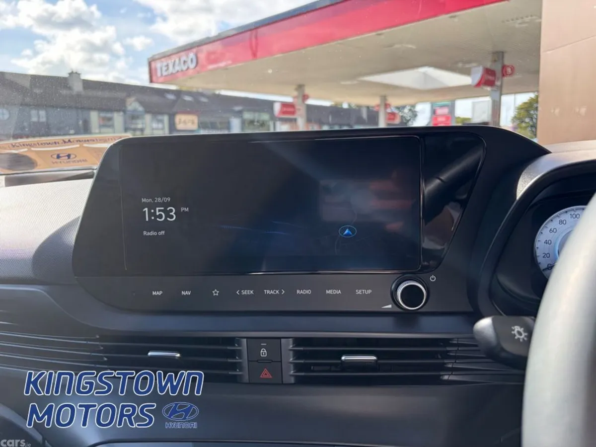 Hyundai i20 Hatchback, Petrol, 2024, Red